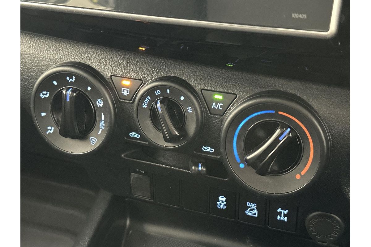 2018 Toyota Hilux SR GUN126R 4X4