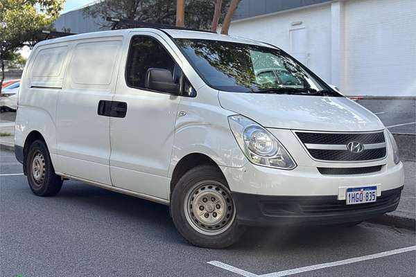 2010 Hyundai iLoad TQ-V