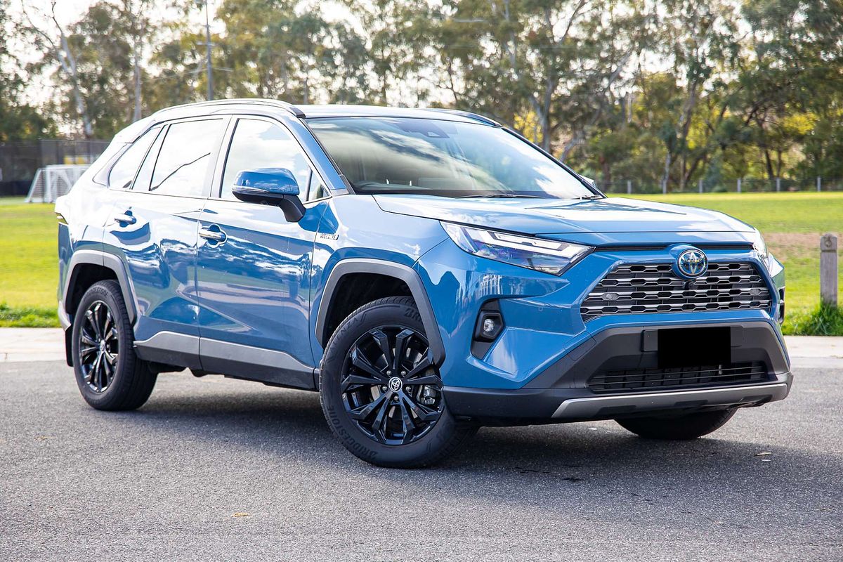 2024 Toyota RAV4 Cruiser AXAH54R