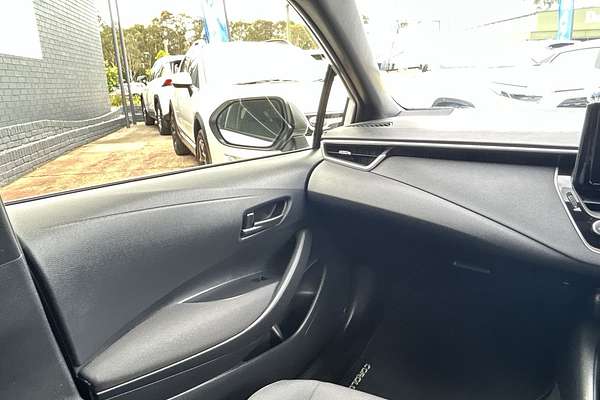 2024 Toyota Corolla Ascent Sport Hybrid ZWE219R