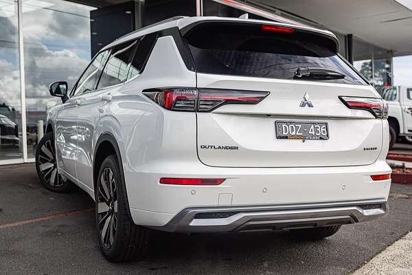 2025 Mitsubishi Outlander Exceed ZM