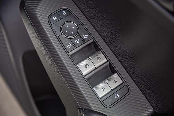 2025 Mitsubishi Outlander Exceed ZM