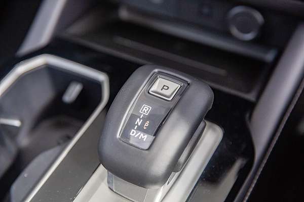2025 Mitsubishi Outlander Exceed ZM