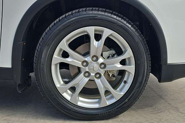 2014 Mitsubishi Outlander LS ZJ