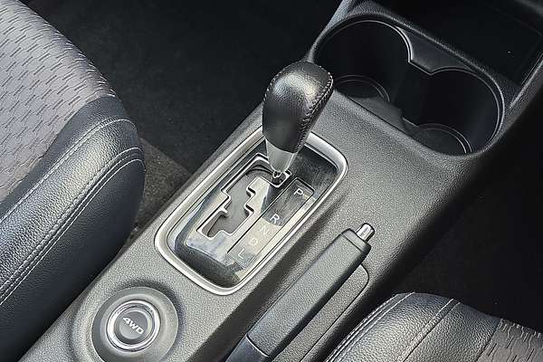2014 Mitsubishi Outlander LS ZJ