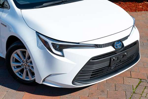2024 Toyota Corolla Ascent Sport Hybrid ZWE219R