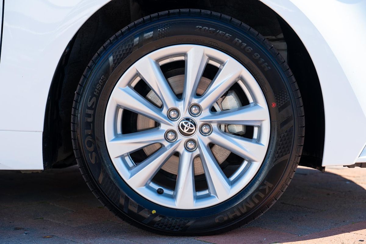 2024 Toyota Corolla Ascent Sport Hybrid ZWE219R