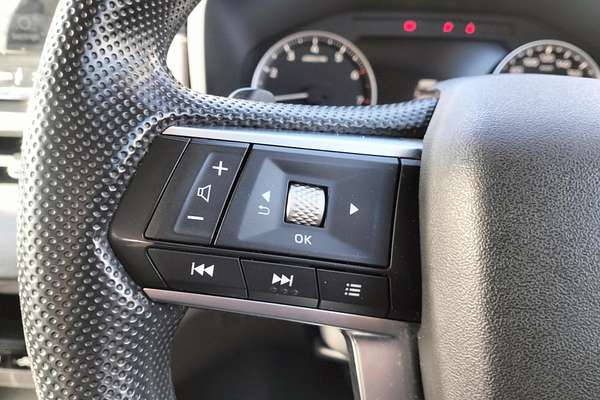 2022 Mitsubishi Outlander ES ZM