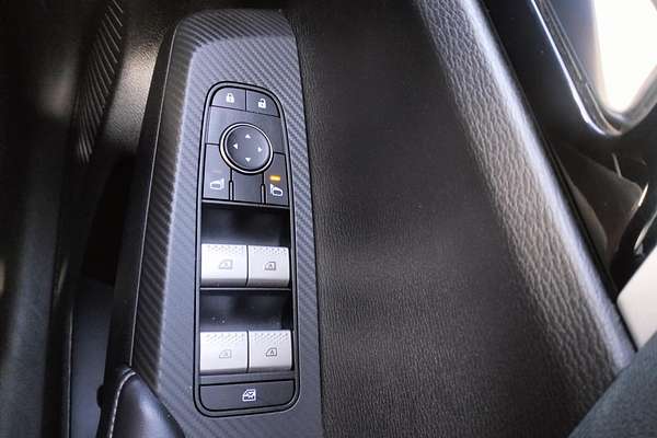2022 Mitsubishi Outlander ES ZM