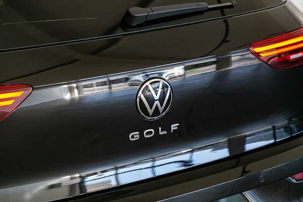 2025 Volkswagen Golf 110TSI Style 8.5