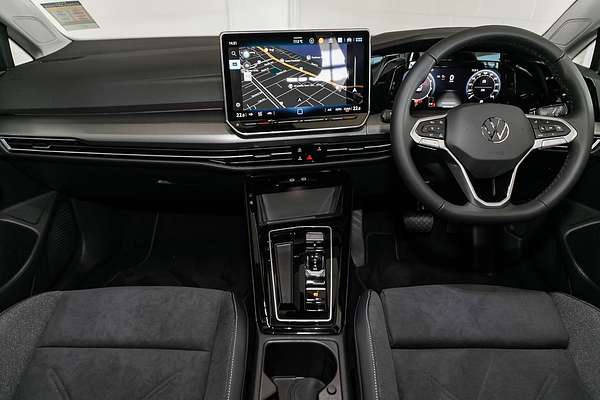 2025 Volkswagen Golf 110TSI Style 8.5