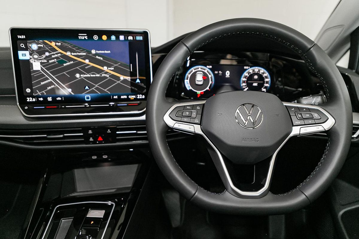 2025 Volkswagen Golf 110TSI Style 8.5