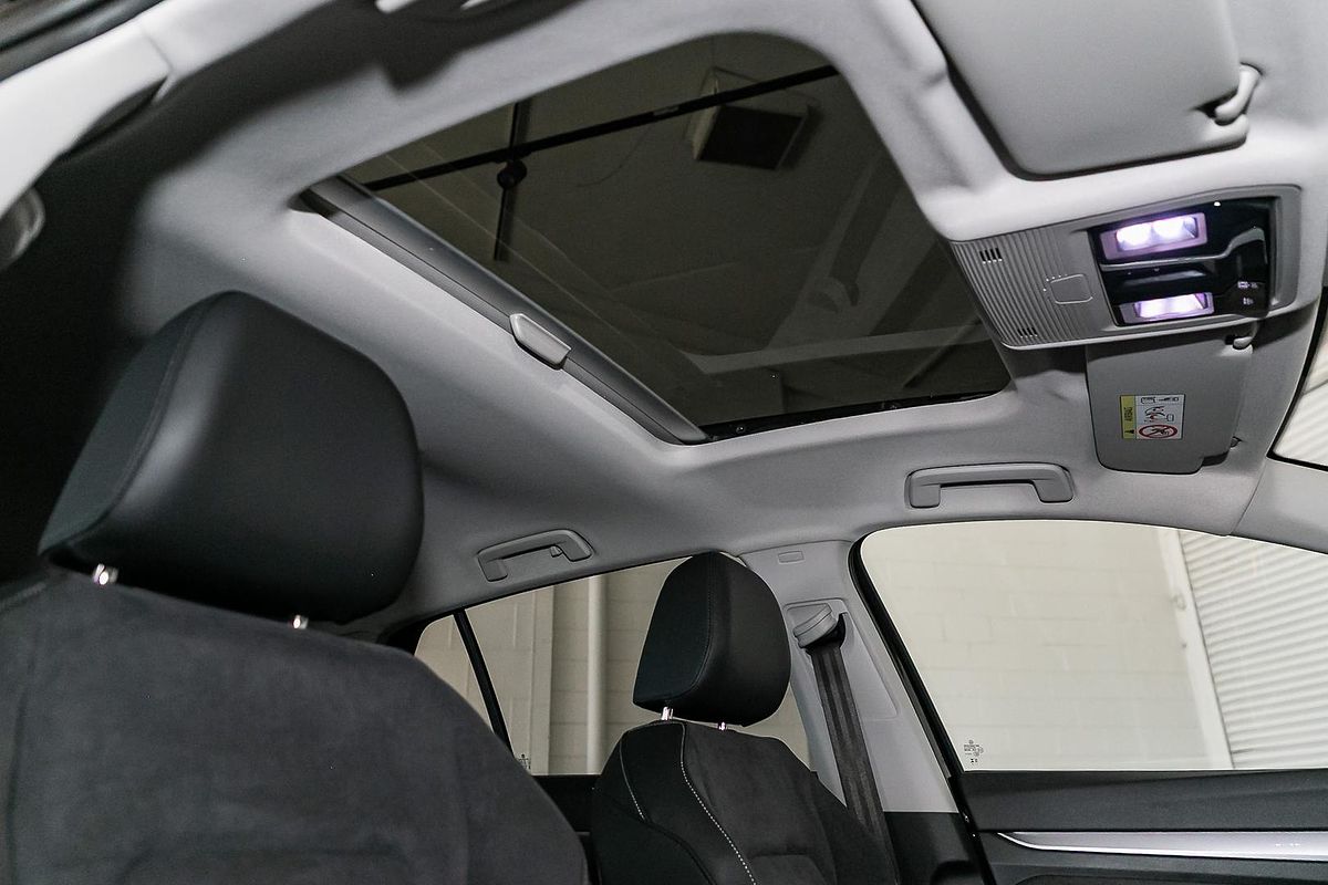 2025 Volkswagen Golf 110TSI Style 8.5