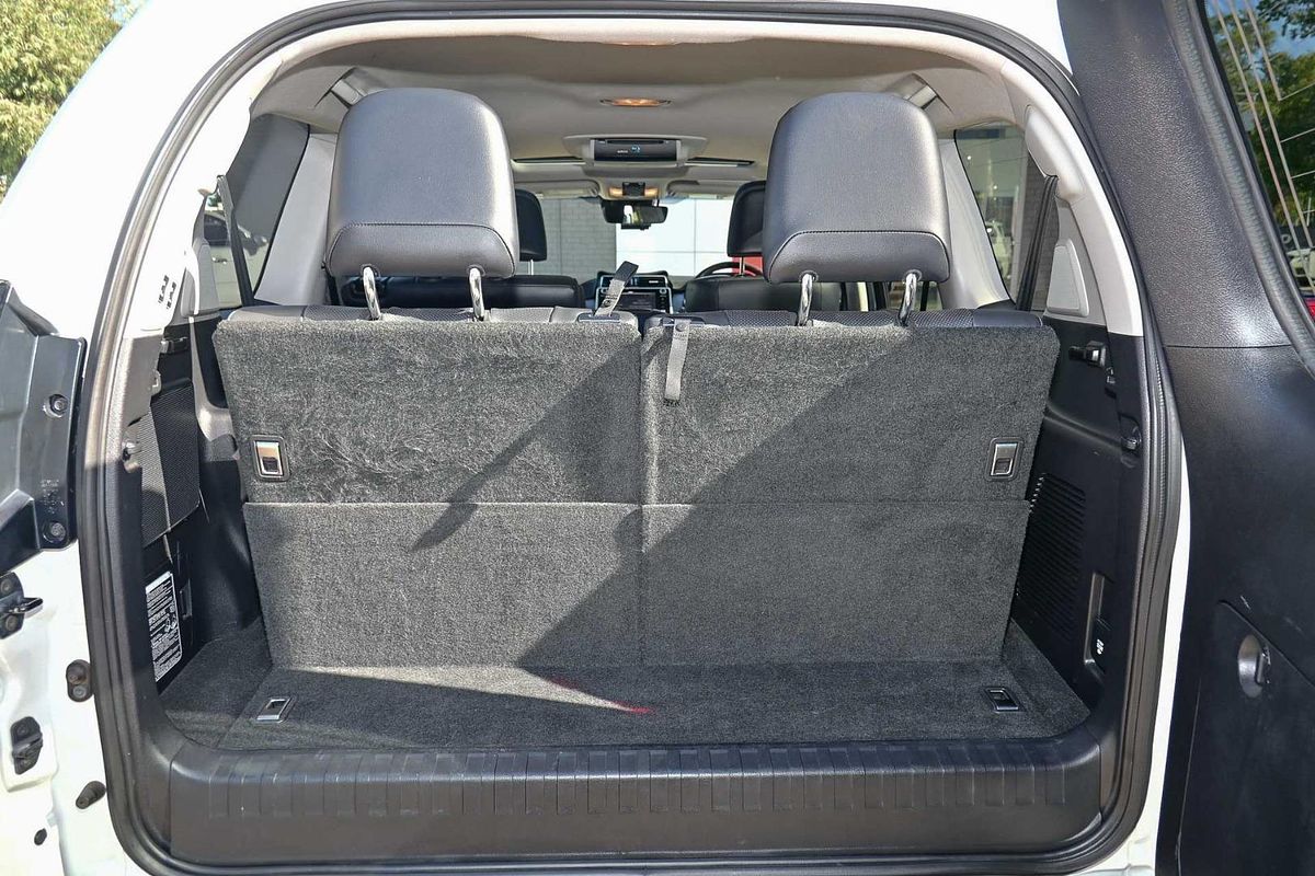 2019 Toyota Landcruiser Prado Kakadu GDJ150R