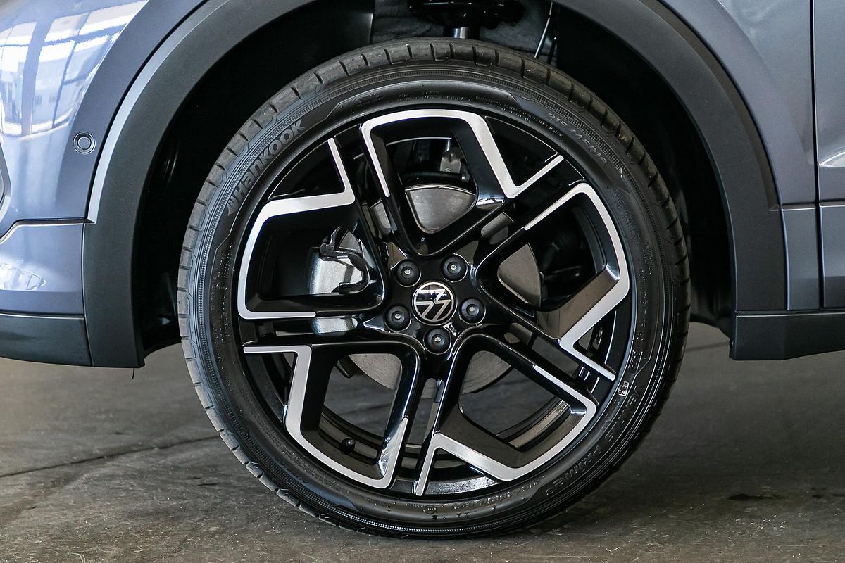 2025 Volkswagen T-Cross 85TSI R-Line D31