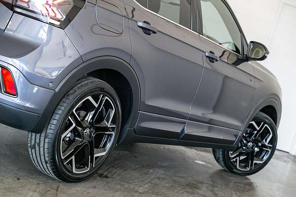 2025 Volkswagen T-Cross 85TSI R-Line D31