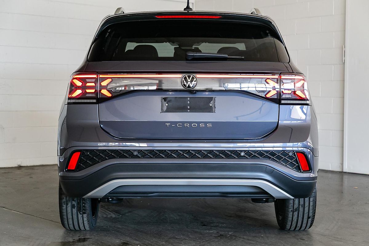 2025 Volkswagen T-Cross 85TSI R-Line D31