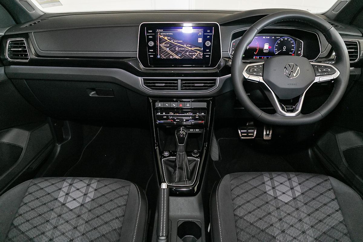 2025 Volkswagen T-Cross 85TSI R-Line D31