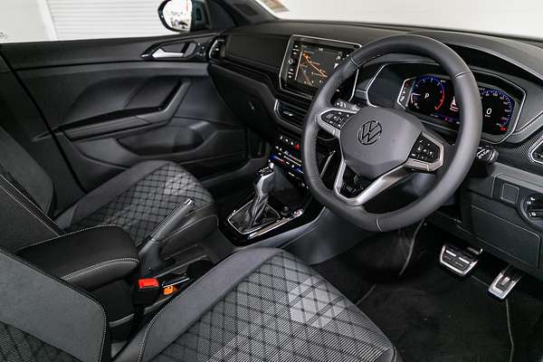2025 Volkswagen T-Cross 85TSI R-Line D31