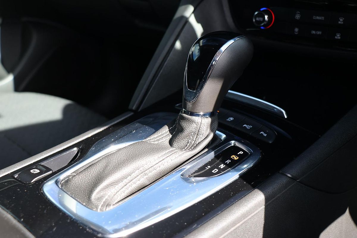 2019 Holden Commodore LT ZB
