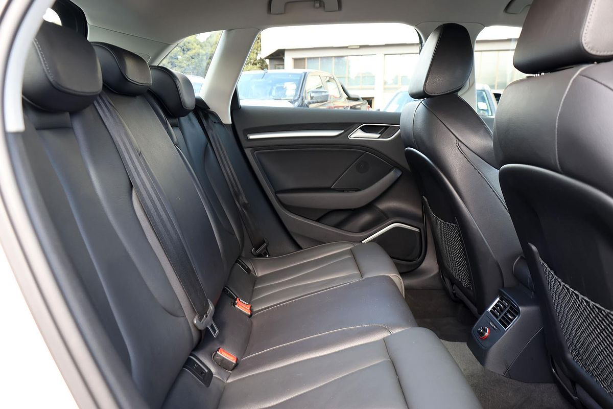 2013 Audi A3 Ambition 8V