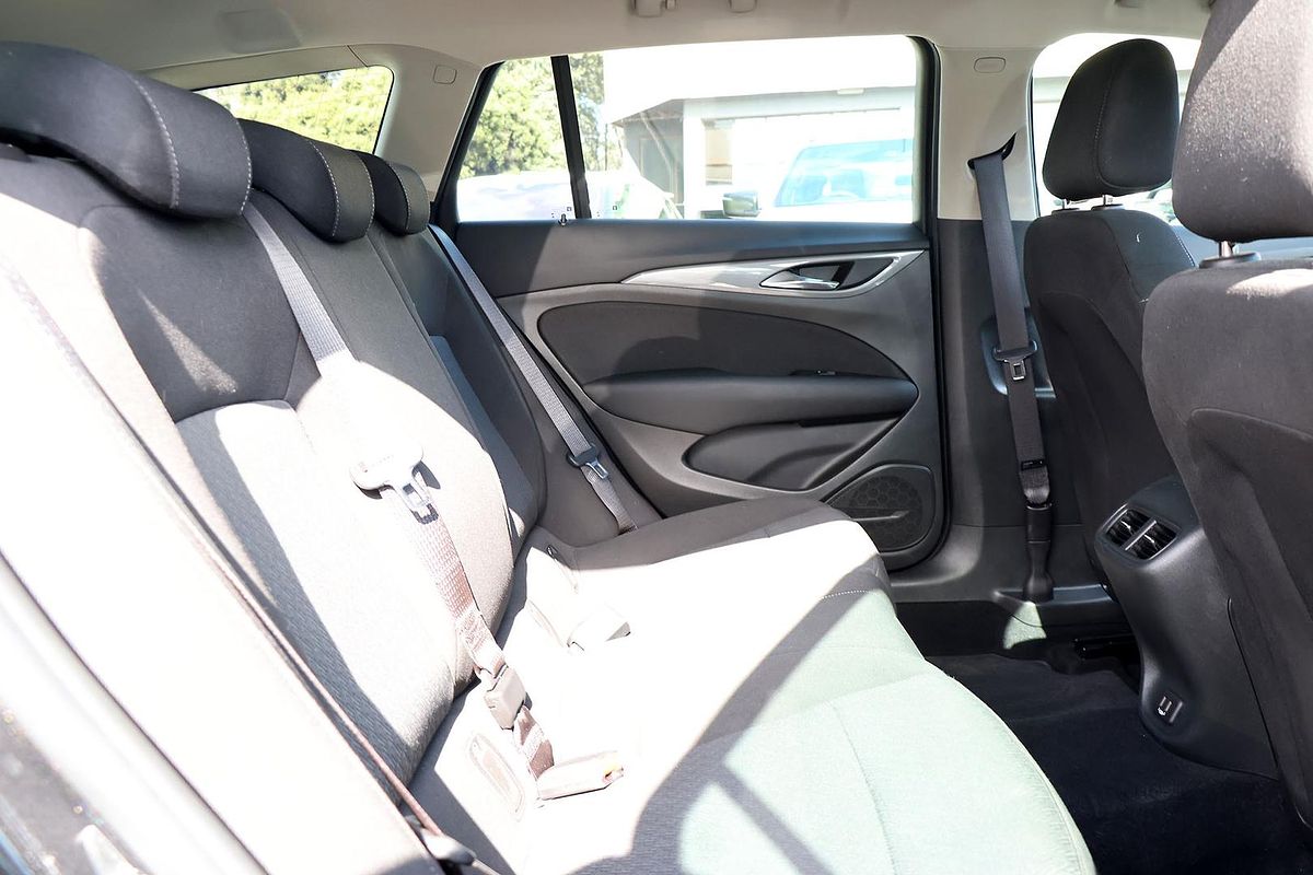 2019 Holden Commodore LT ZB