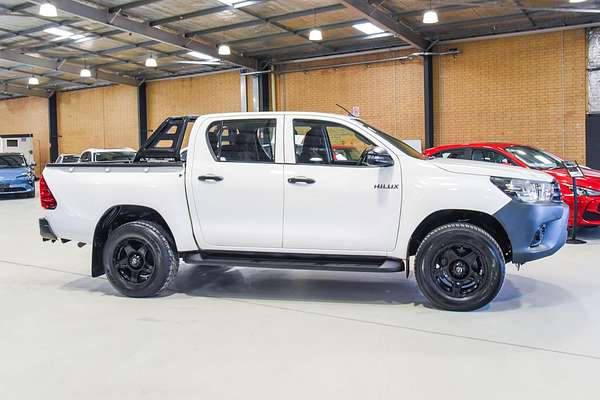 2018 Toyota Hilux Workmate GUN125R 4X4
