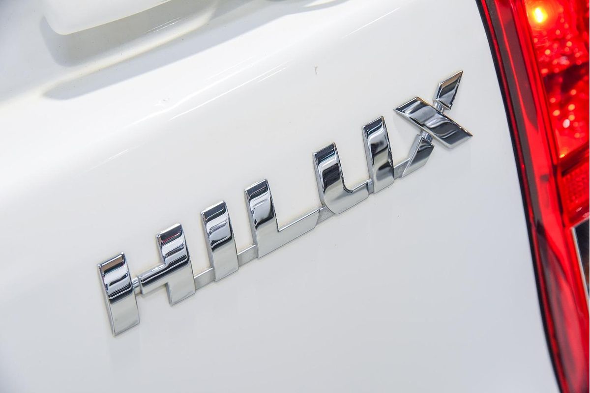 2018 Toyota Hilux Workmate GUN125R 4X4