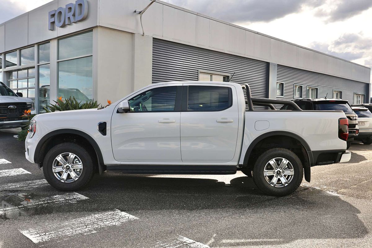 2025 Ford Ranger XLT 4X4 2.0L