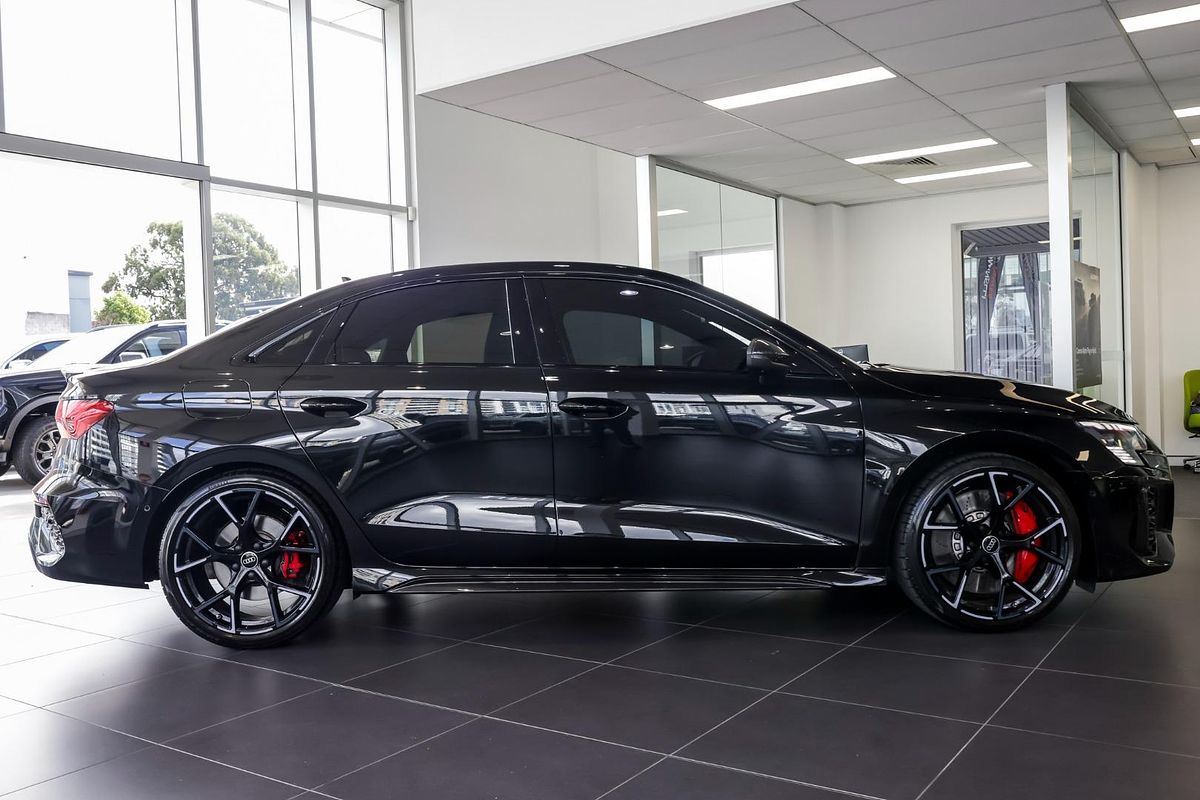 2024 Audi RS3 GY