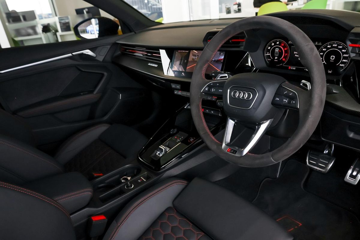 2024 Audi RS3 GY