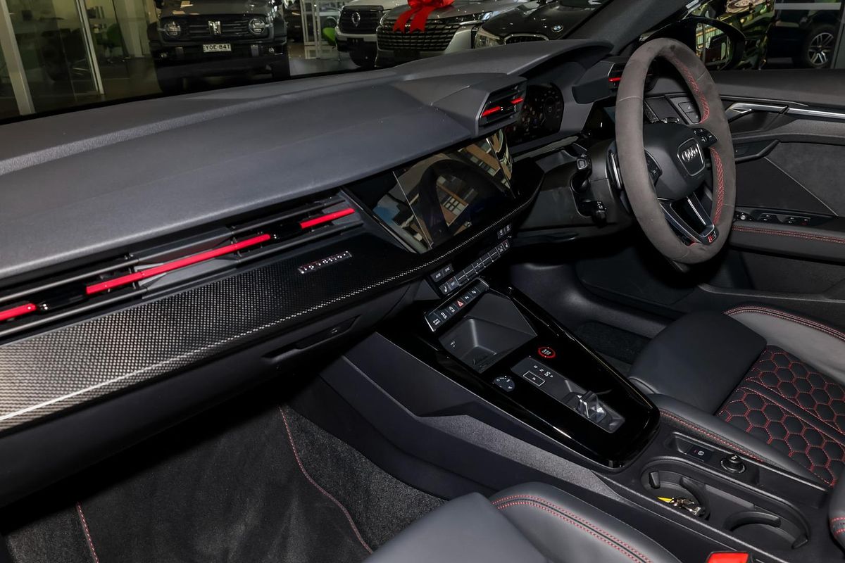 2024 Audi RS3 GY
