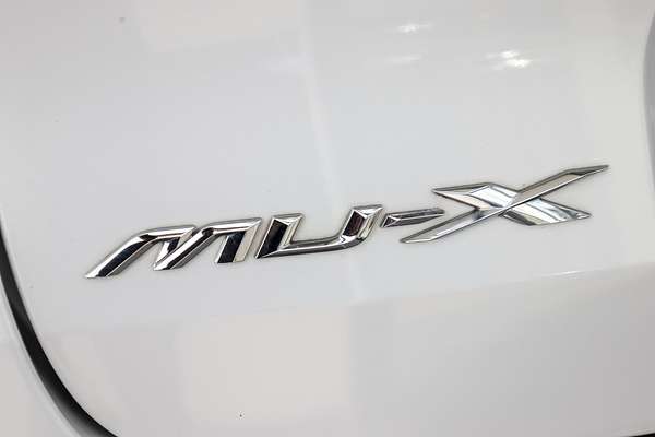 2023 Isuzu MU-X LS-T