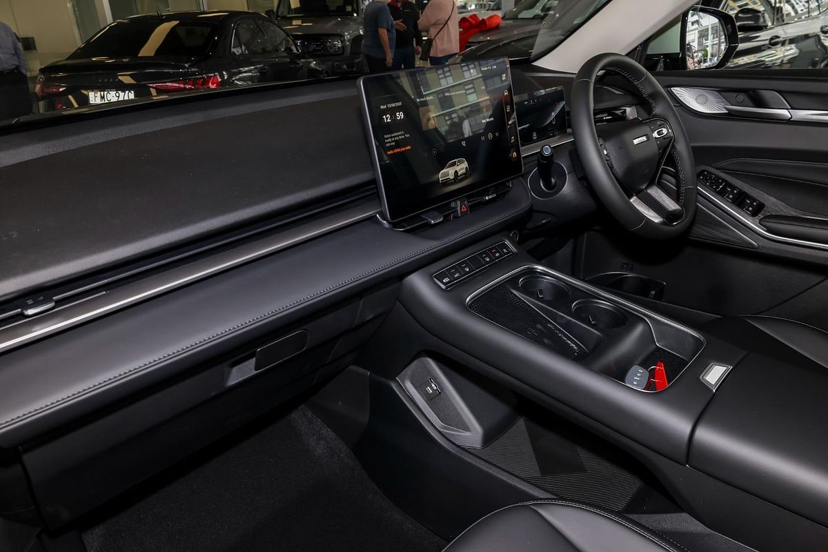 2025 GWM Haval H6 Lux B01
