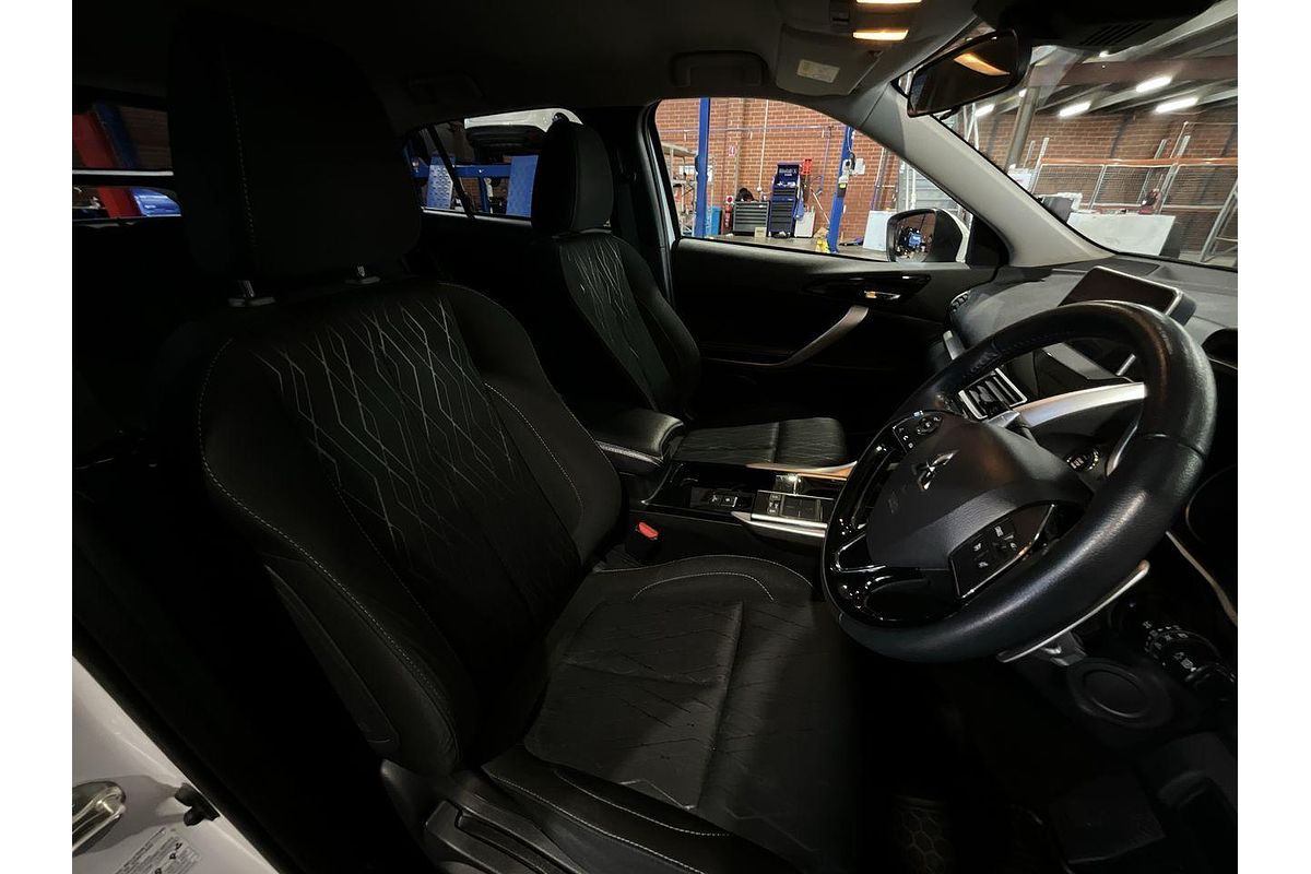 2020 Mitsubishi Eclipse Cross LS YA