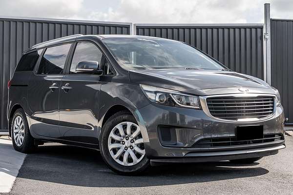 2017 Kia Carnival S YP