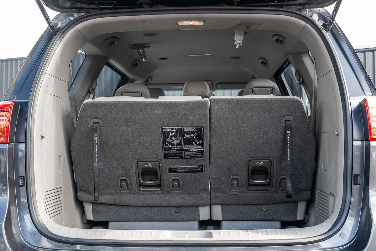 2017 Kia Carnival S YP