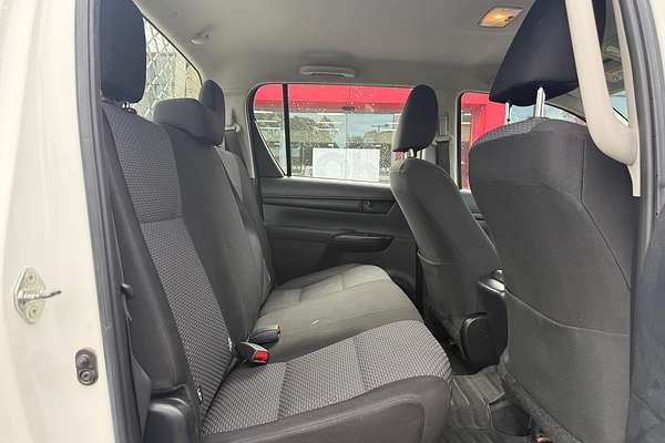 2019 Toyota Hilux Workmate GUN125R 4X4