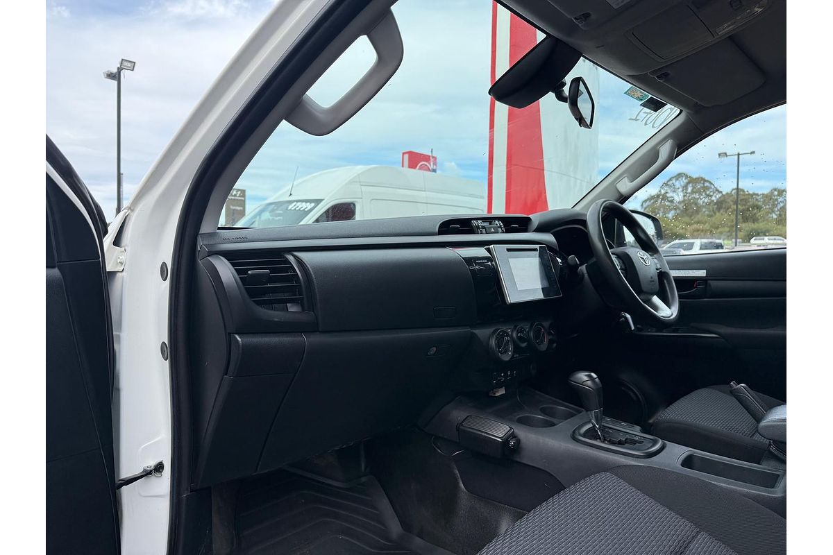 2019 Toyota Hilux Workmate GUN125R 4X4