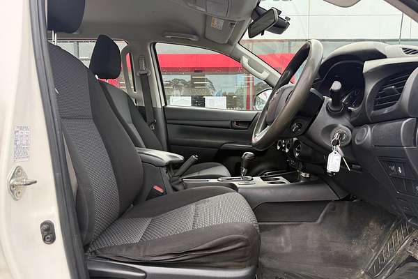 2019 Toyota Hilux Workmate GUN125R 4X4