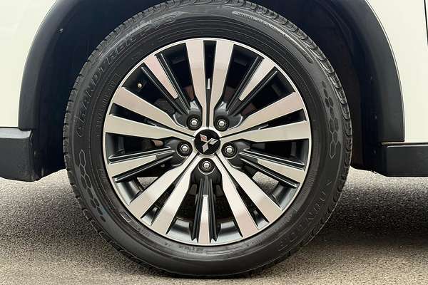 2018 Mitsubishi Outlander ES ADAS ZL