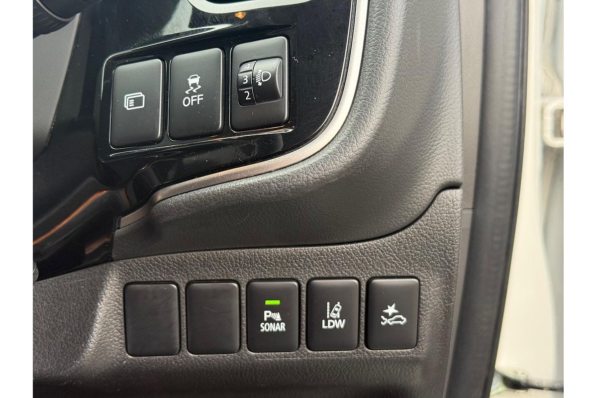 2018 Mitsubishi Outlander ES ADAS ZL
