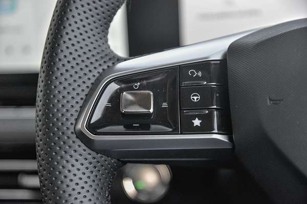 2025 MG HS Excite AS33