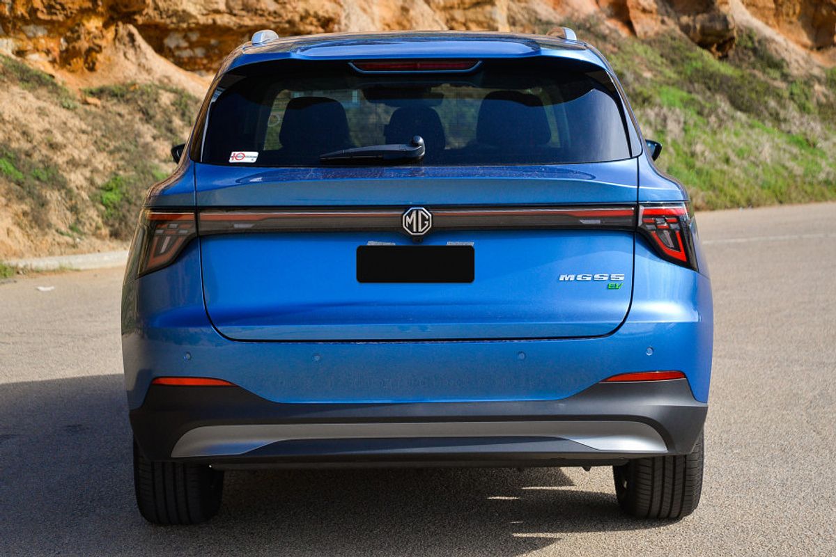 2025 MG MGS5 EV Essence 49 ZS3EM