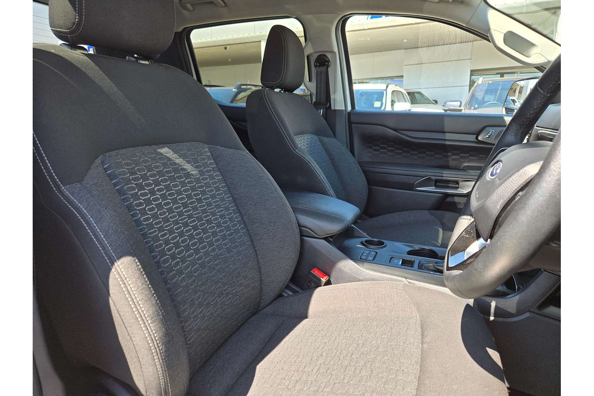2024 Ford Ranger XLT Hi-Rider  Rear Wheel Drive 2.0L