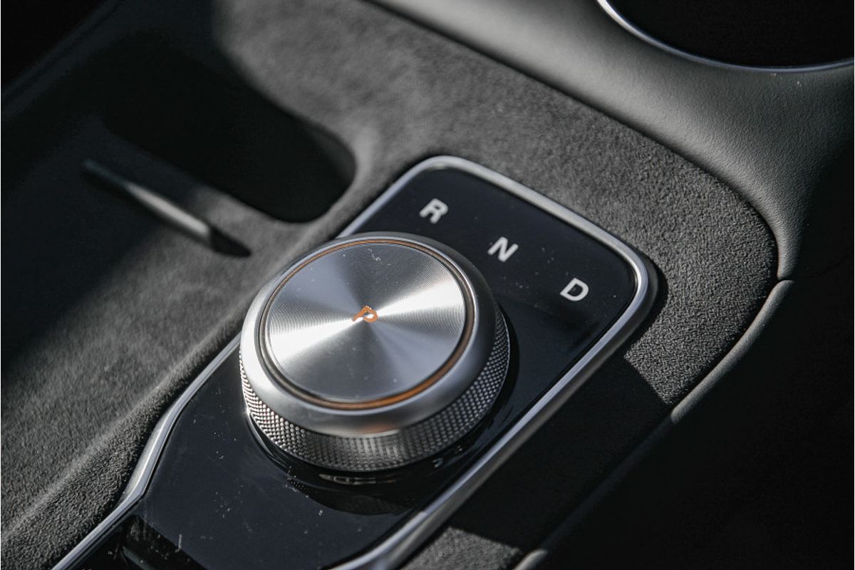 2025 MG MGS5 EV Essence 49 ZS3EM