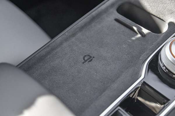 2025 MG MGS5 EV Essence 49 ZS3EM