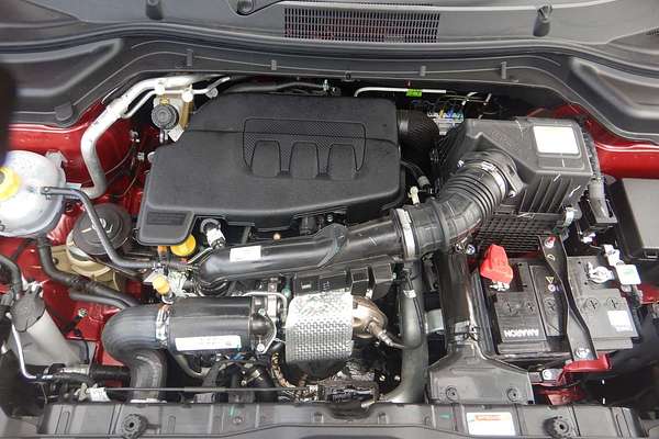 2025 Mahindra XUV3XO AX7L