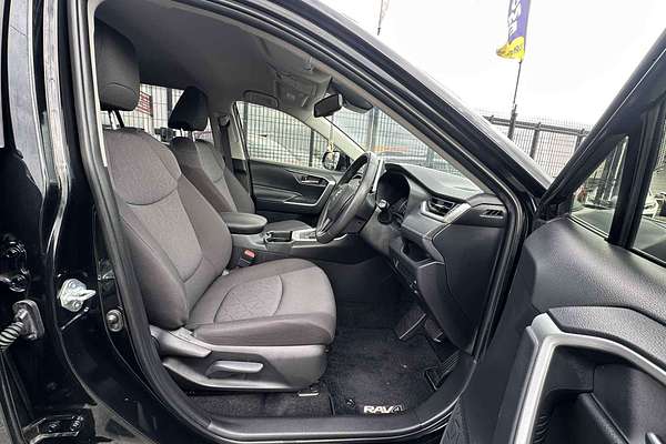 2021 Toyota RAV4 GXL AXAH52R