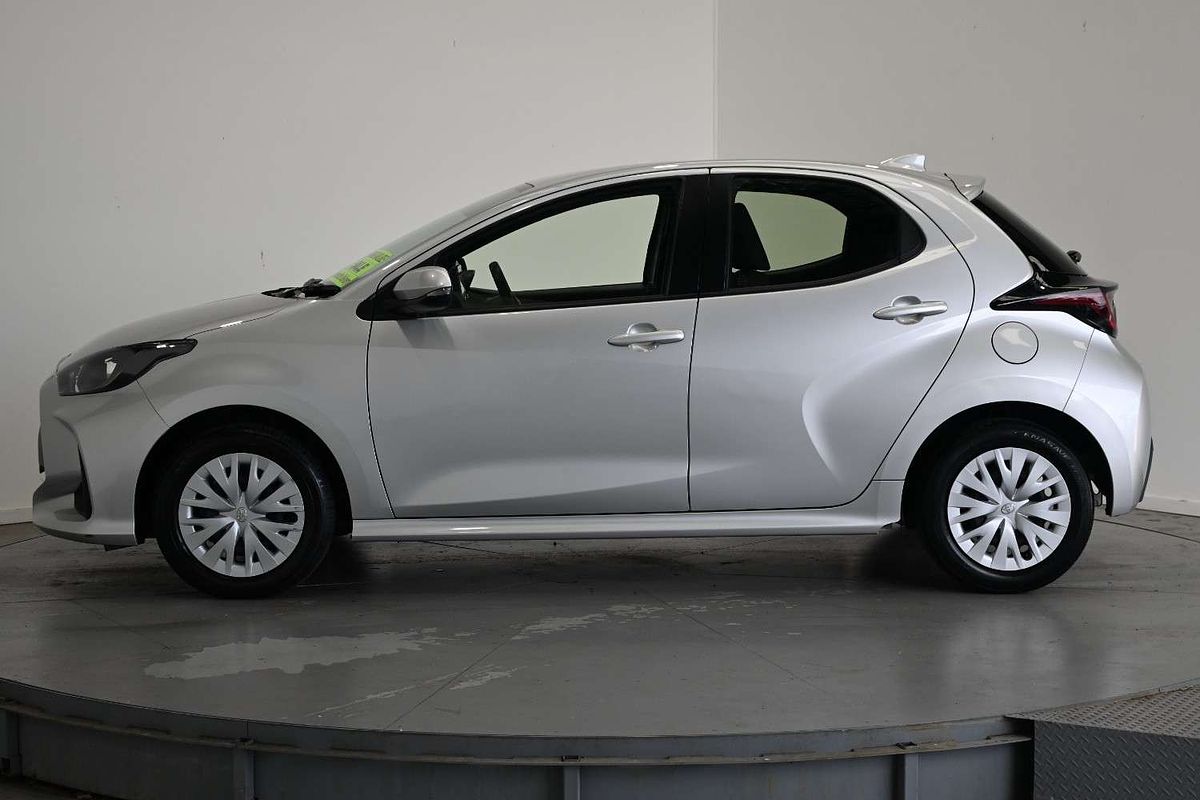 2022 Toyota Yaris Ascent Sport MXPA10R